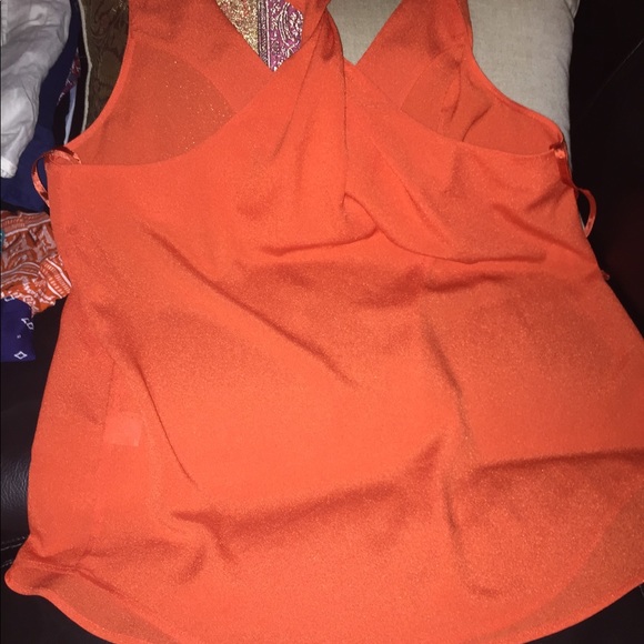 Tank - Picture 2 of 2